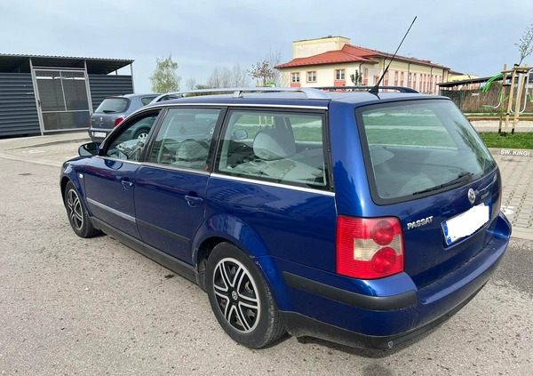 Volkswagen Passat cena 7500 przebieg: 312122, rok produkcji 2003 z Rzeszów małe 211